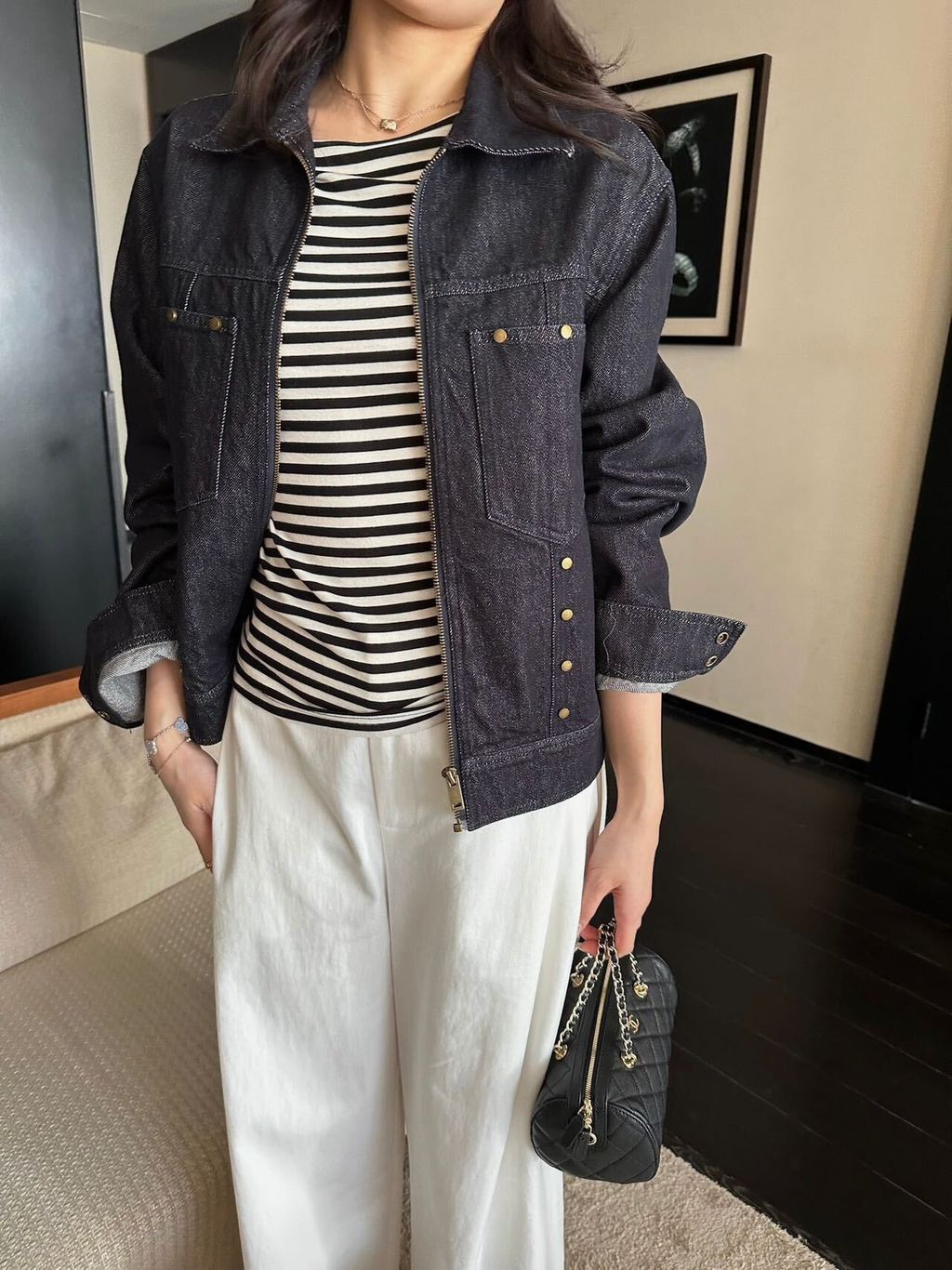 0711990bff1869d1223c357d26374104