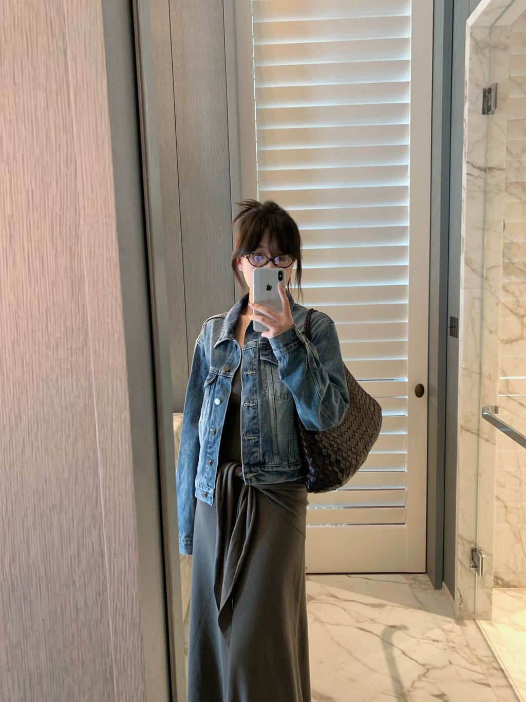 40282c471084131601b56abbec74977e