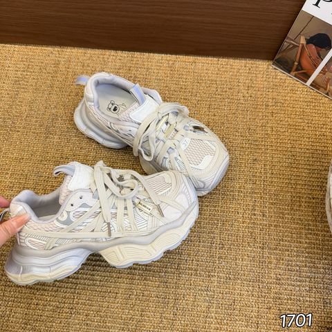 421d3aeaa8214e9b5e726a61e98e2f2e