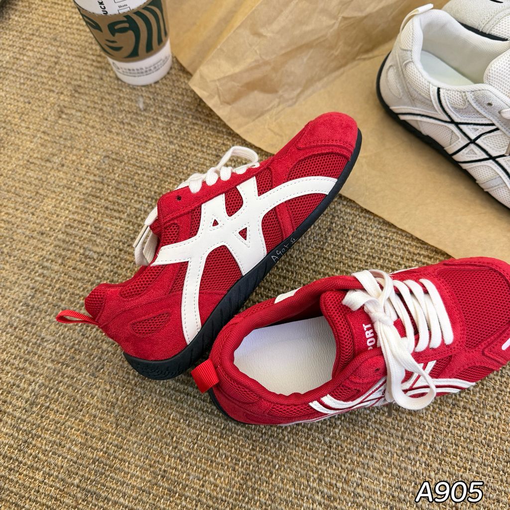 d979254f6e55ebb4af943cc20b82e378