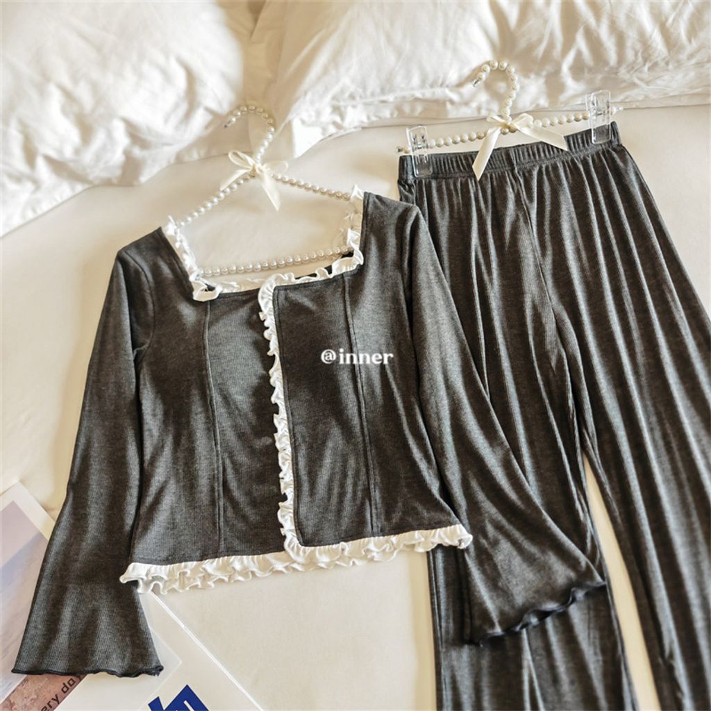 d743b48ff3e1fd5f91803ff8ca8beb1b