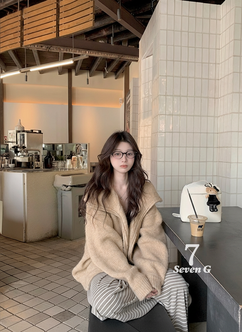 62e74ee3d757417f2736f5185b0df59b