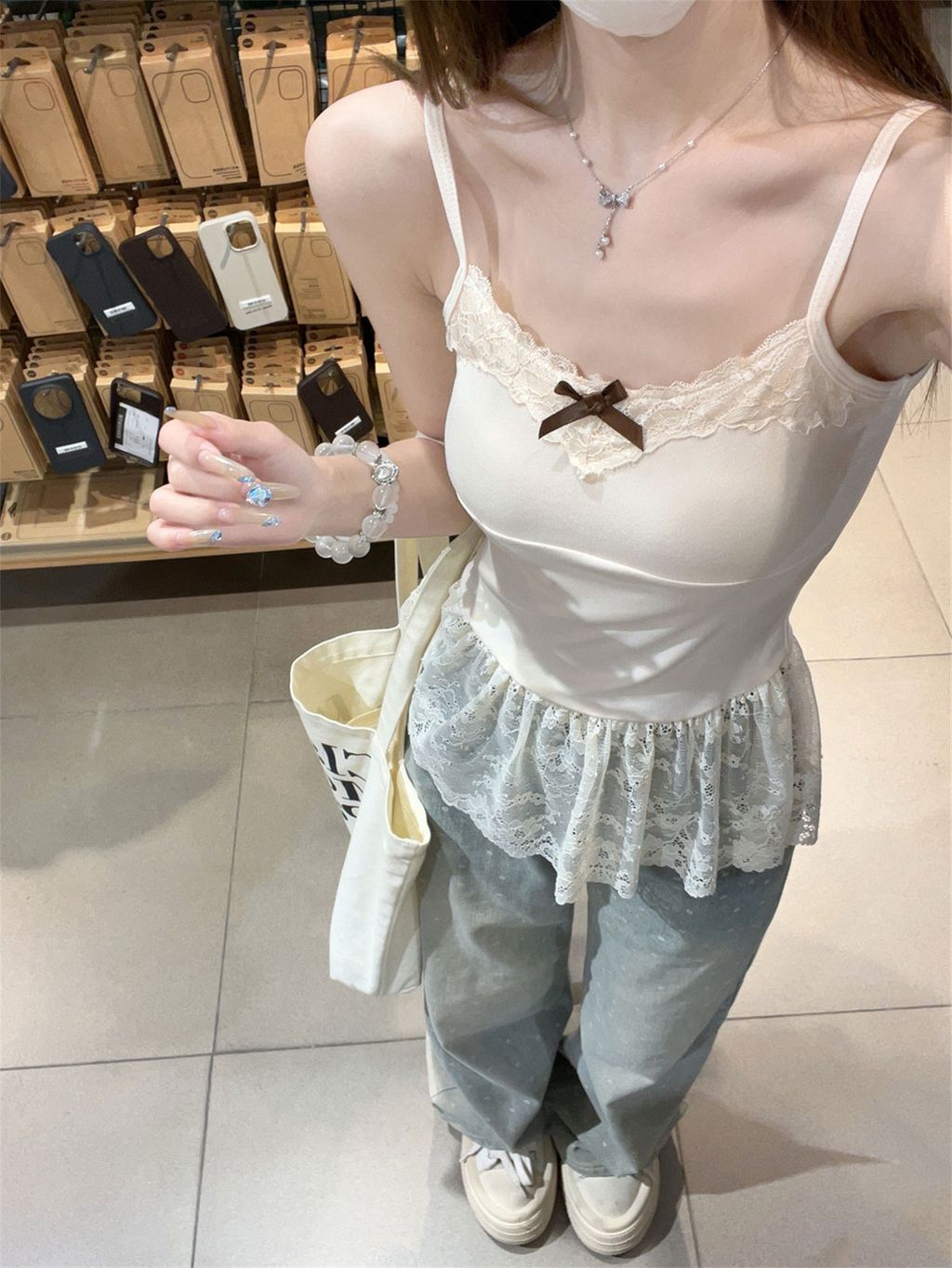 2c1c869f14fd43650bb06bbcb2dfe7b6