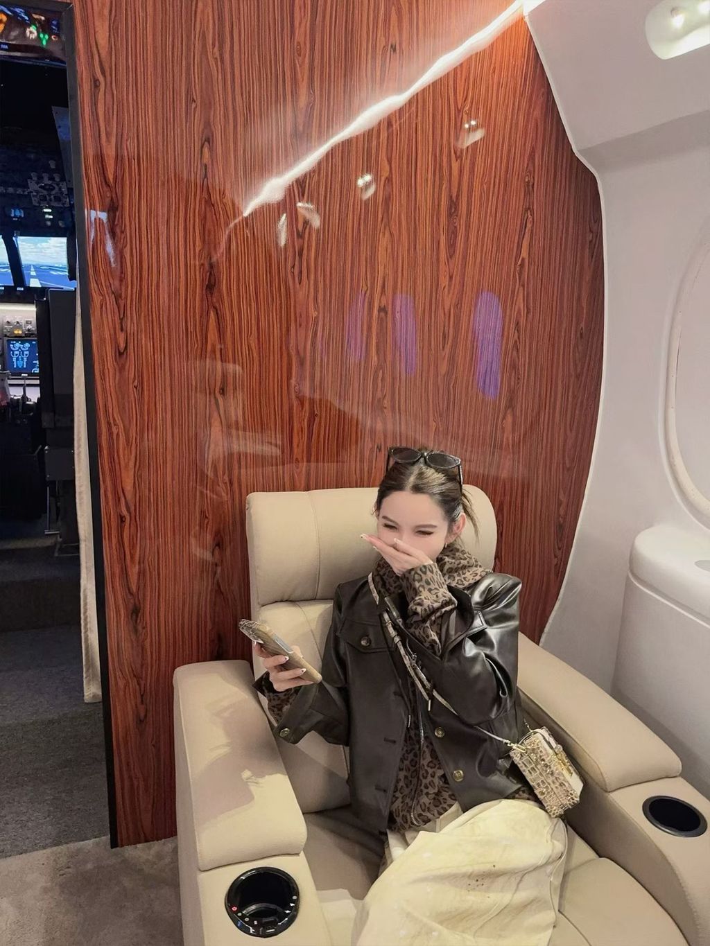 f359eea305e7044c6b60af6af2fd6742