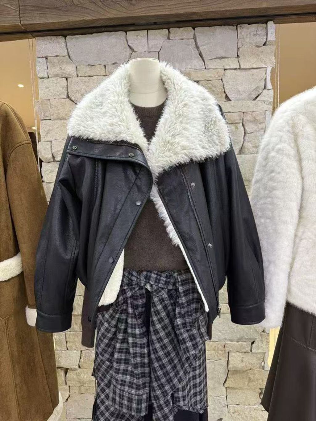 01f194bb4cc9caefb78dec28f23668fc