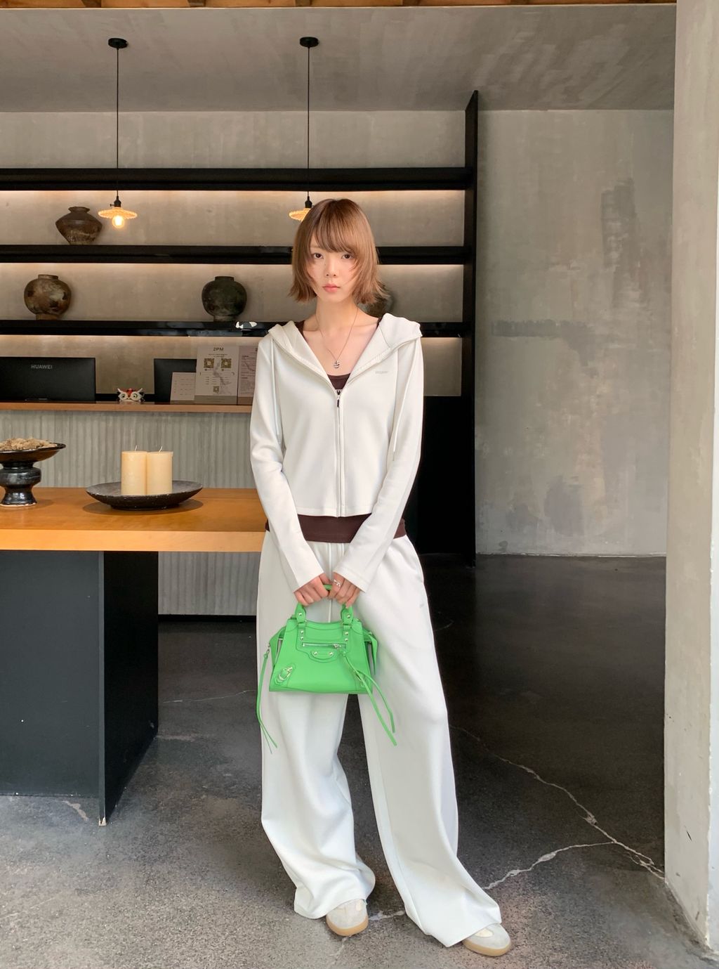 8a487ebabef7498f0331f9bee37f232c