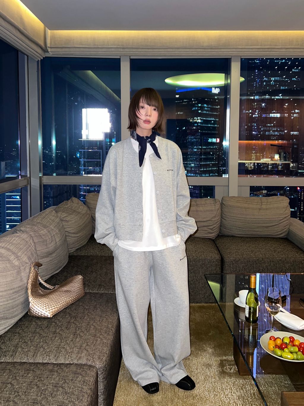 57d726e86f111522c8d94a36195c96a4