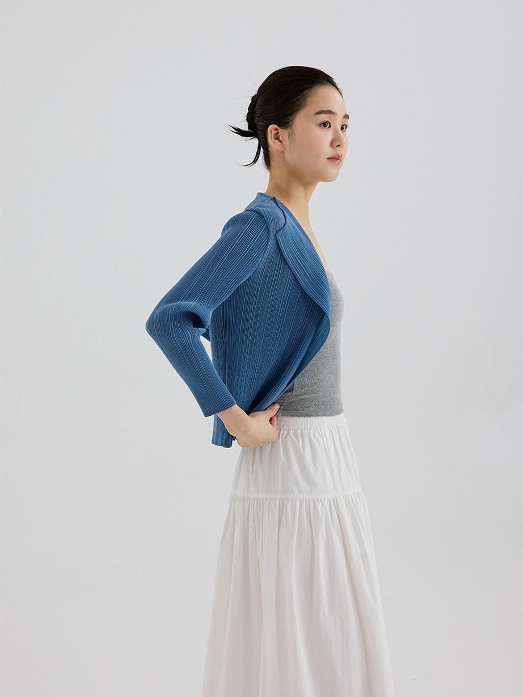 8c6881dc7ad14edb4041b92381dd8389