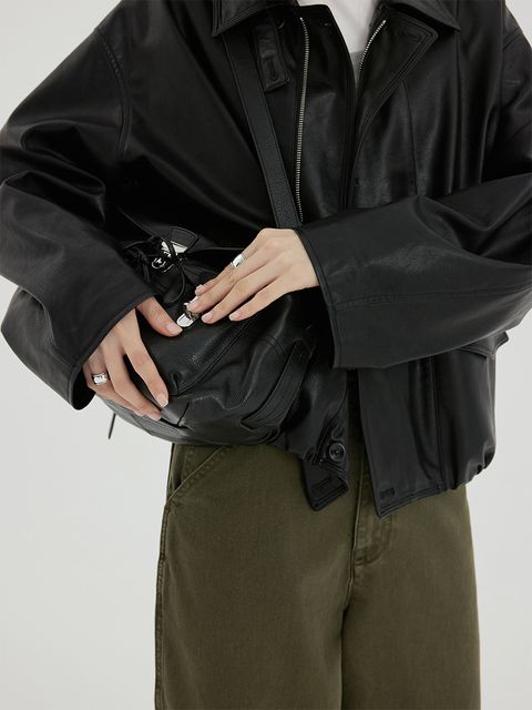 ef5a9dfc69026ed15eab0e3bc1011bf4