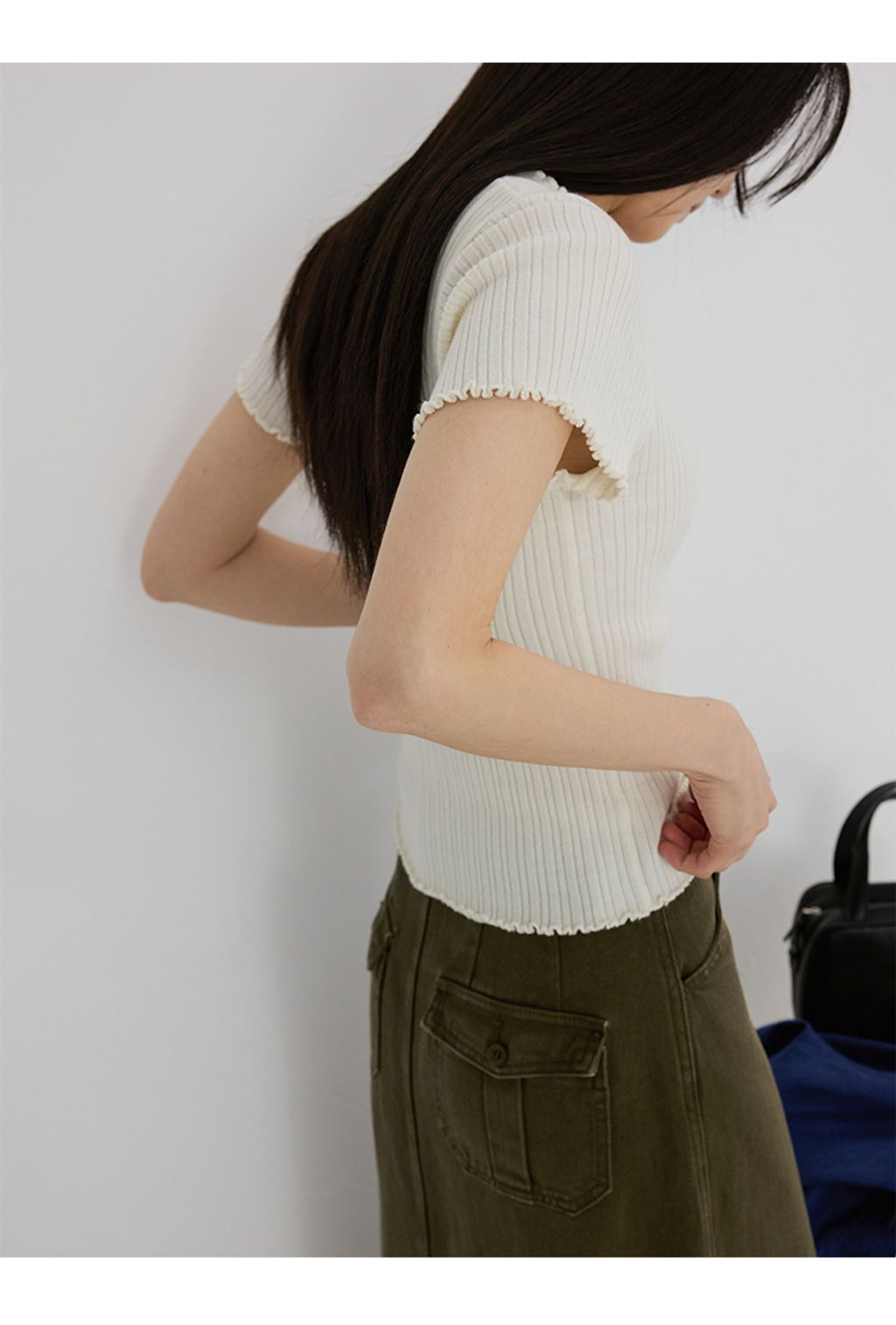 1e03452de13e94f94ed700b998ee40c2