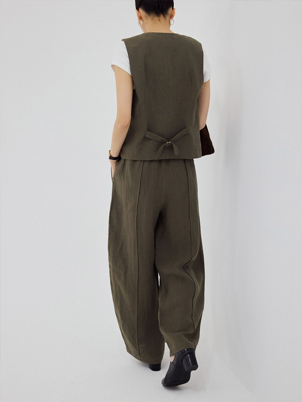 a4121088767c32fbd9532bb8bf842a78