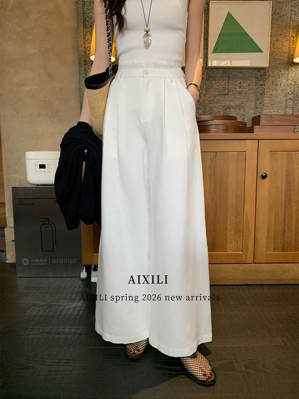 b3c8cb408fef294d9091c3c91d7a2745