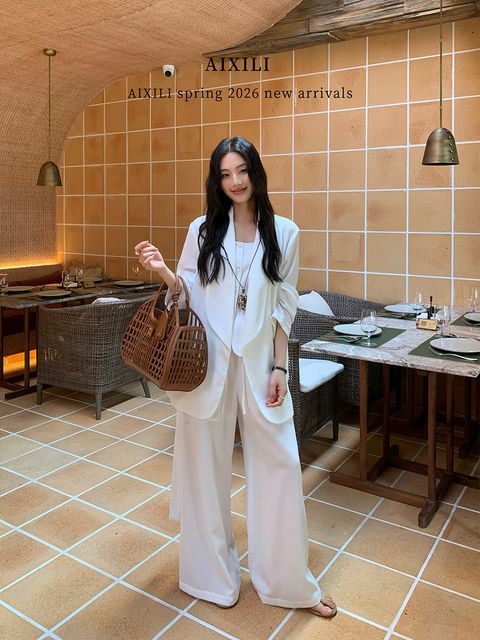 b60c4e7deb87ebecb51385d58d625a77