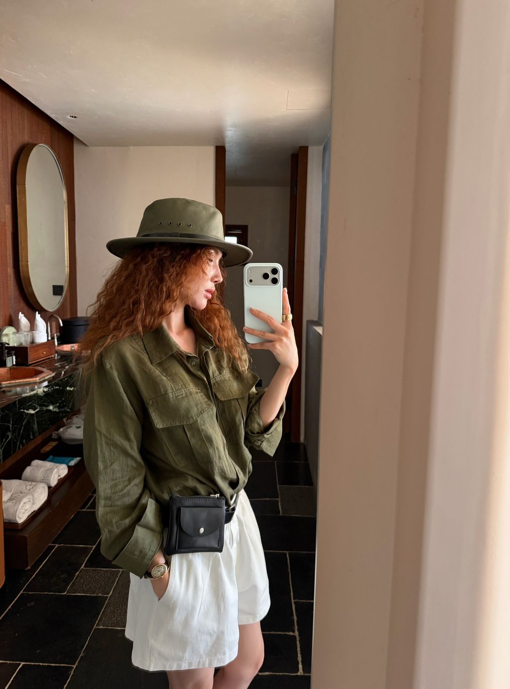 29c1d2bf8d4a66b131d83ab7a071696d