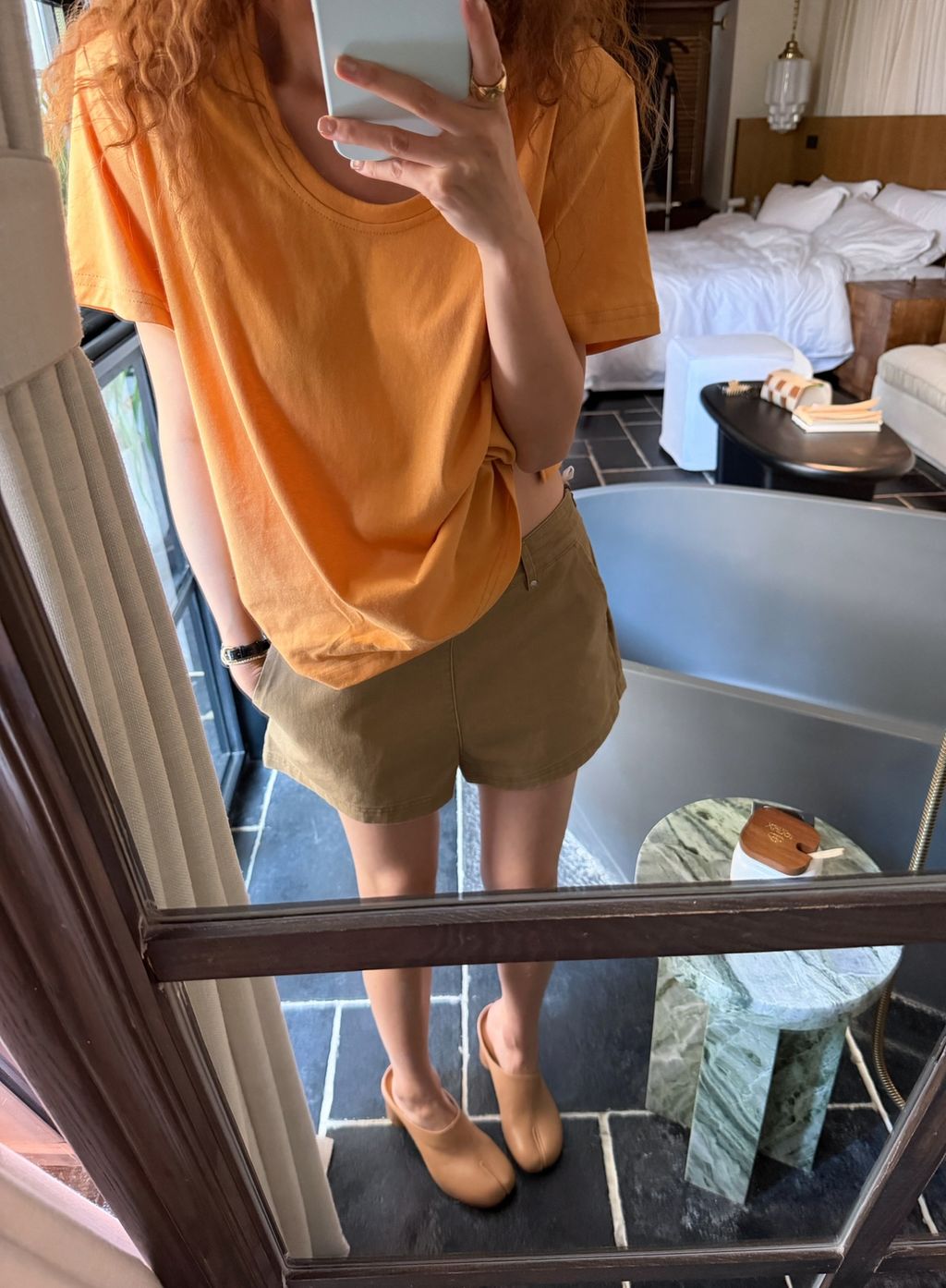 c7d10362cbd94e5f8929f5da5e6772d4