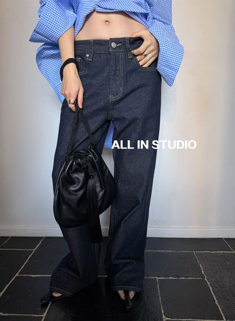 1b7d2ca0fc12c72f1c136bf852988128