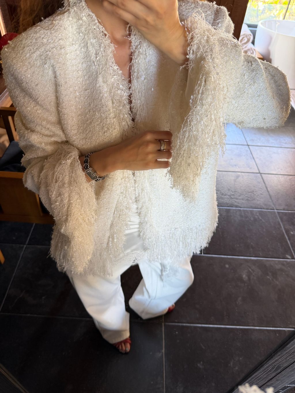 852984bb17f11c25d3ac0ec7f7fb63b3