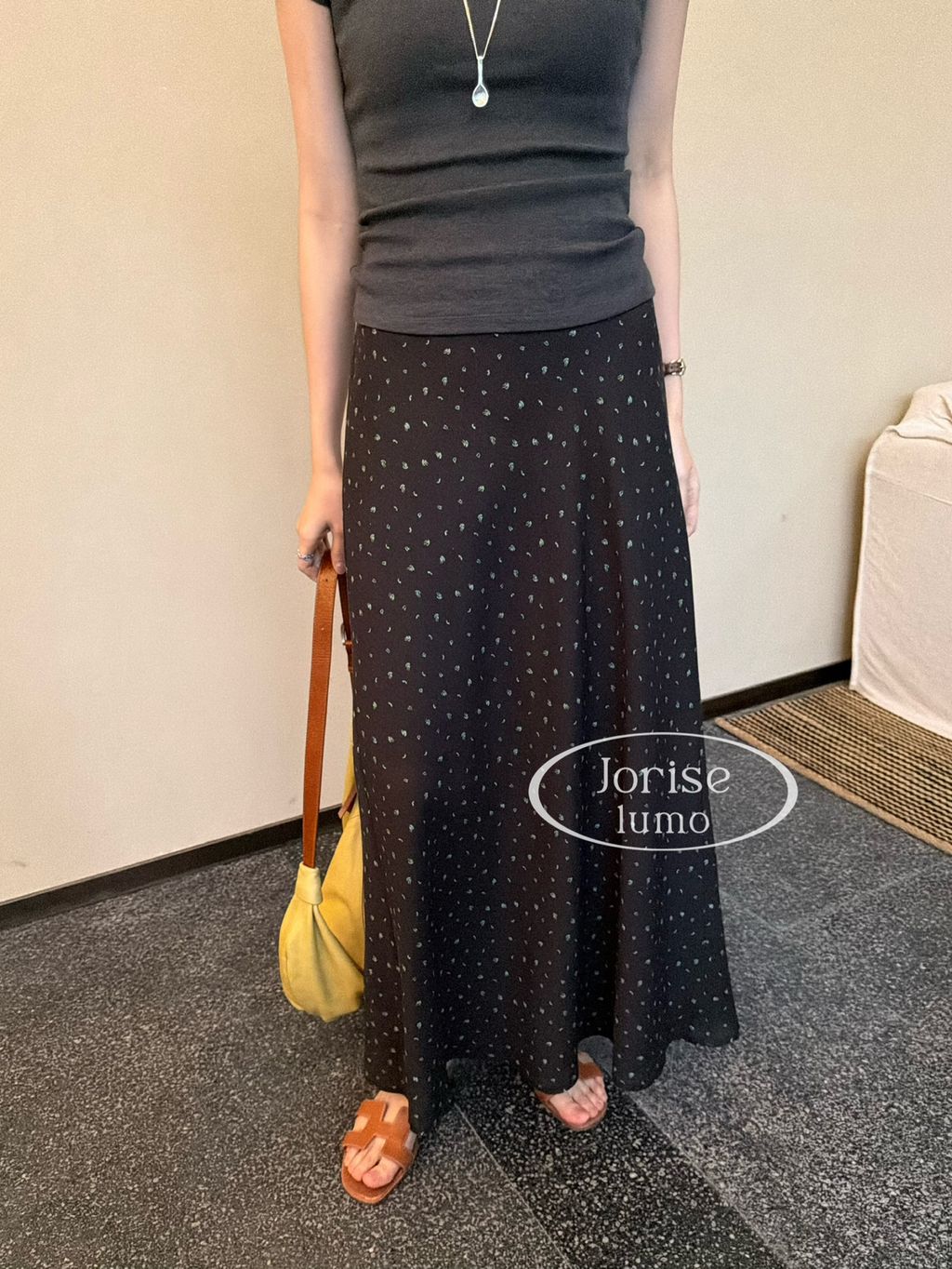 651744f7d82c89e8b25a5714af29b947