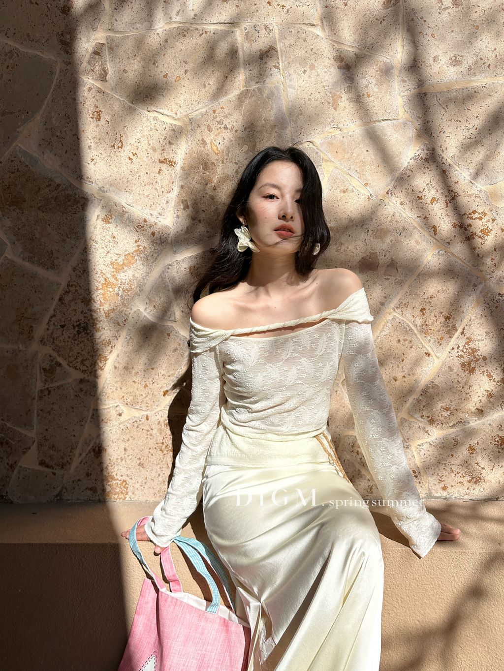 842c0ddfeccc734b9111f81d7d27d023