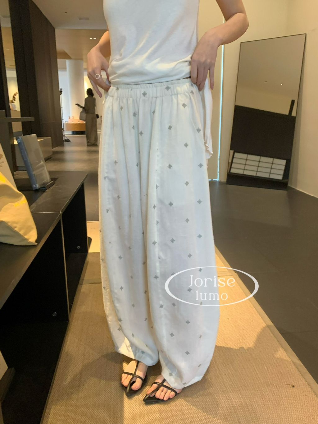 16070fb2774bcc74e101525f21819dd7