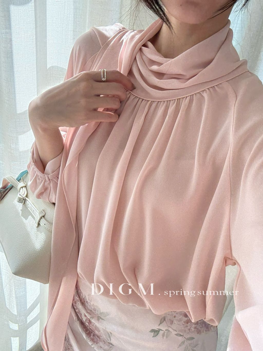 6426371a1afcf555034589e1a262551b