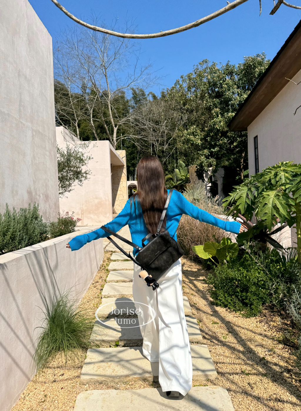 2bdd60fe383f9b183f616ca63933f160