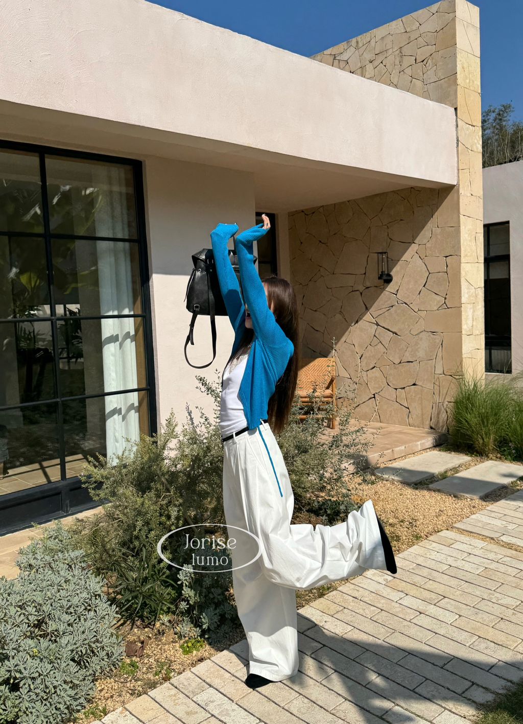 d6c6b983cb484d02233c15579856adef