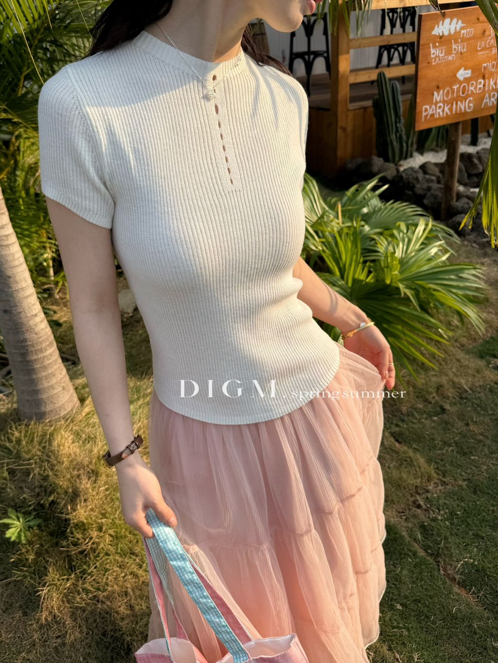 0a5c8a0922197d2361f5f041ed595843