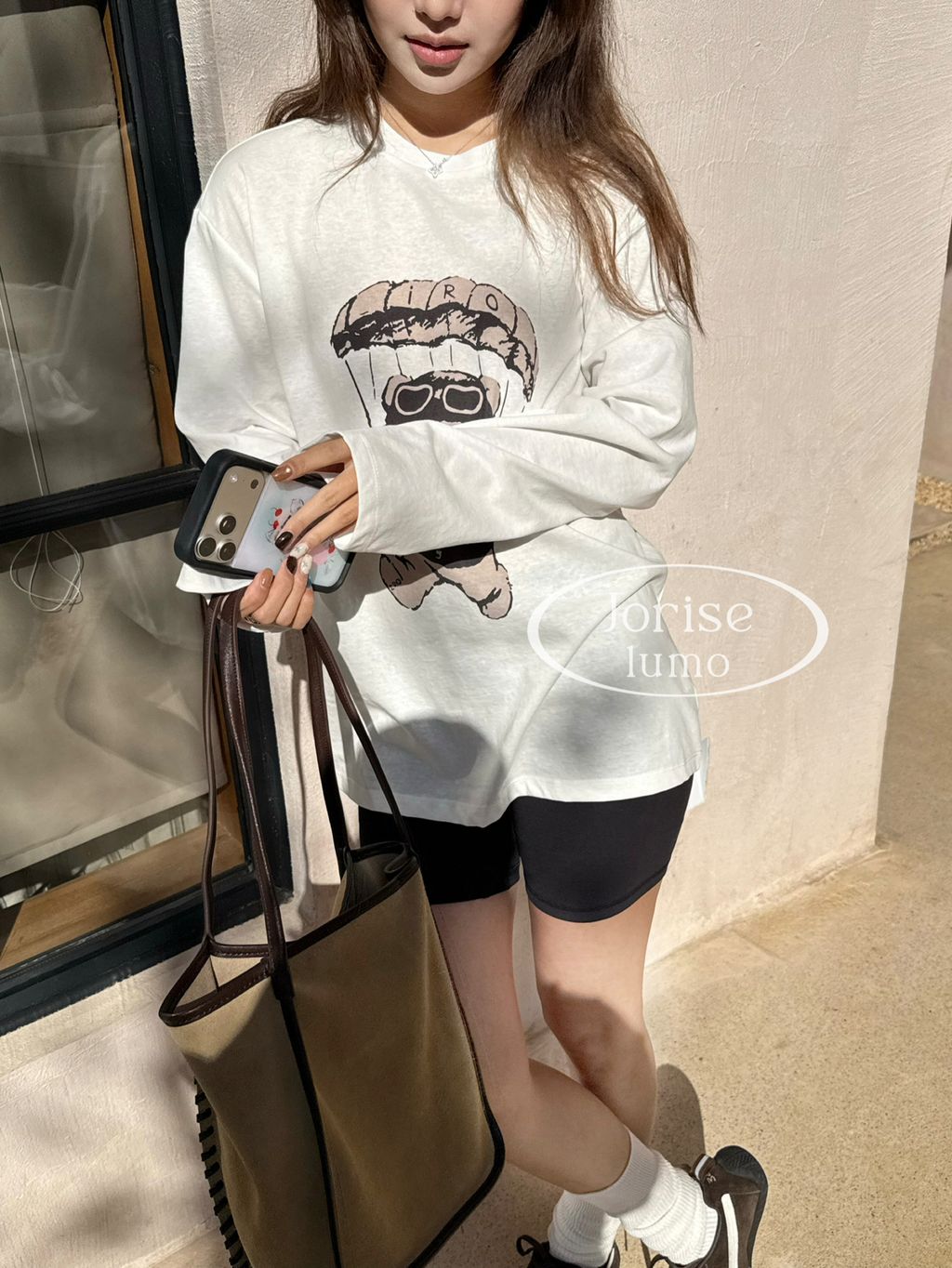 1b7101692b1391b9a6287f8b8882e911