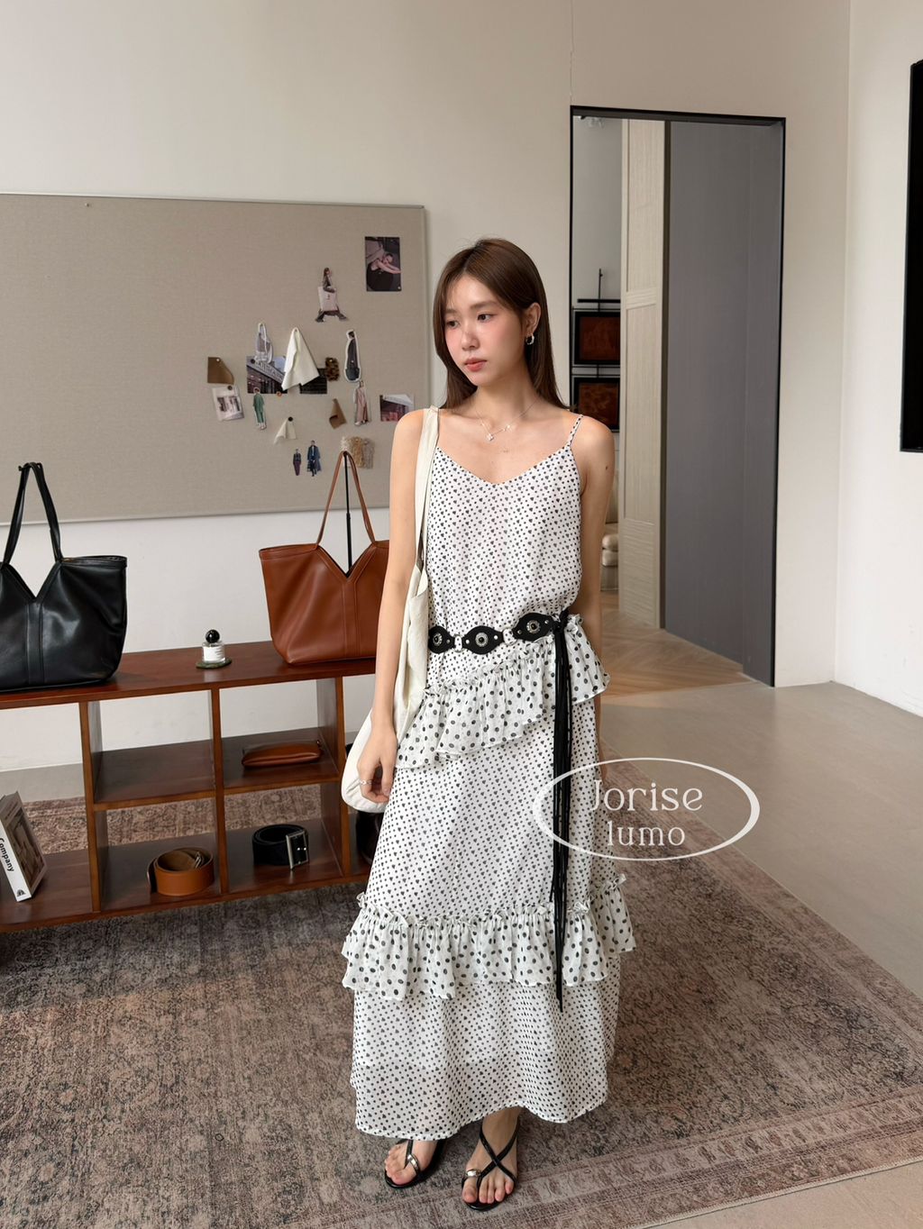 6dc9f718178fe7e58d90ff8b54ddbd81