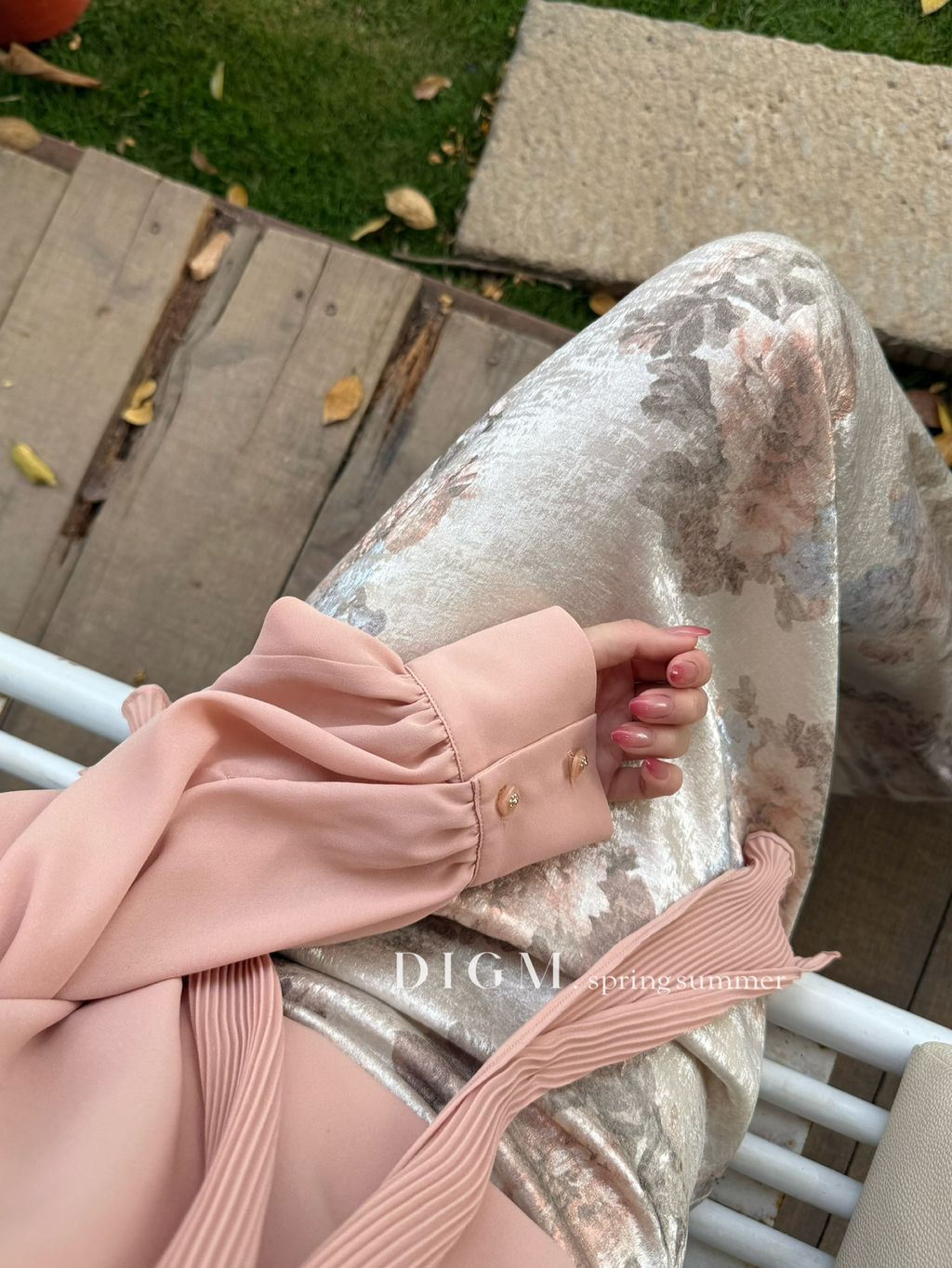 5ce69e94bfdc8877745e5e42e87a5959