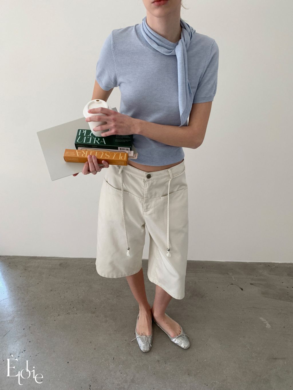 14ed6927171eed571d3c74029440bae2