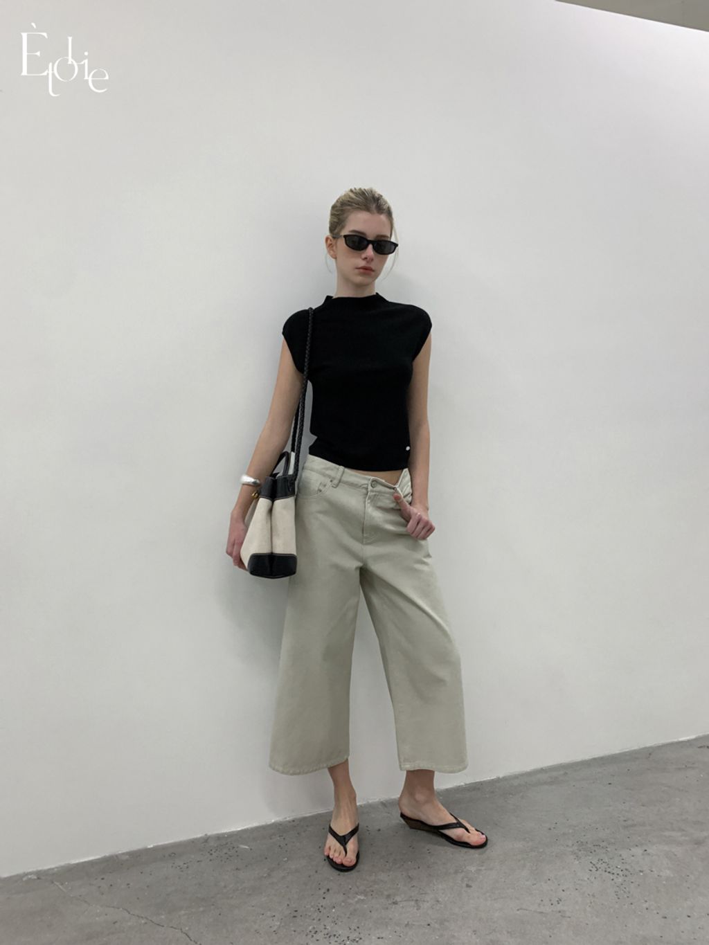 37a68379ac10a47a7363e9b22a37289f