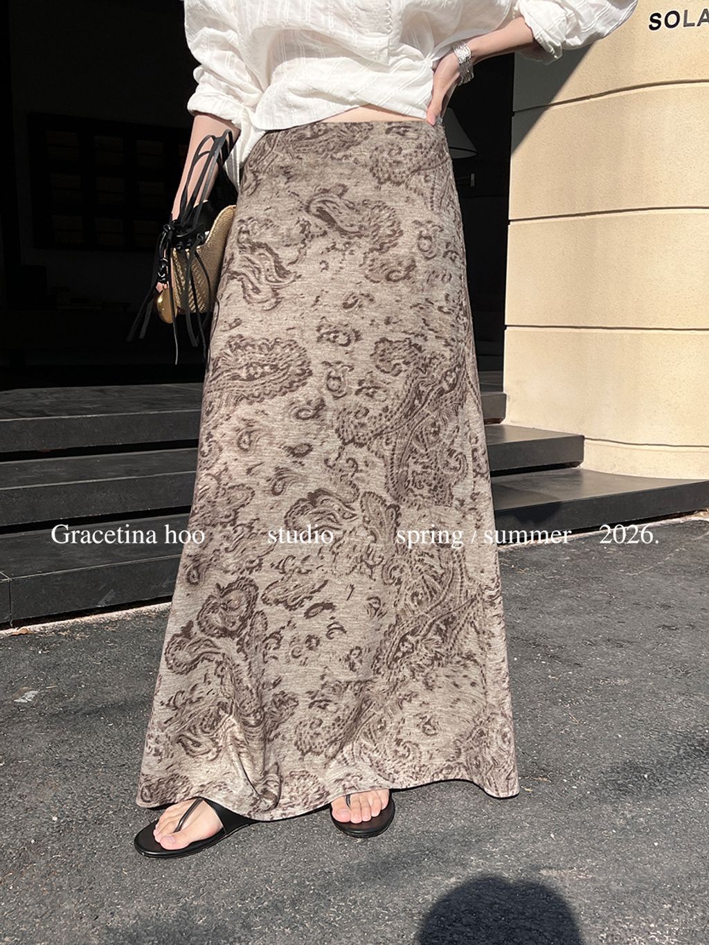 52c2f295a7e7588a4d1d1b599df9954c