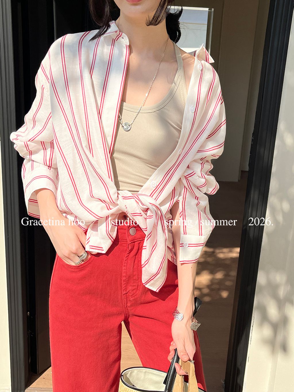 52d76c0934554f94e22b2c6dc522ad2f