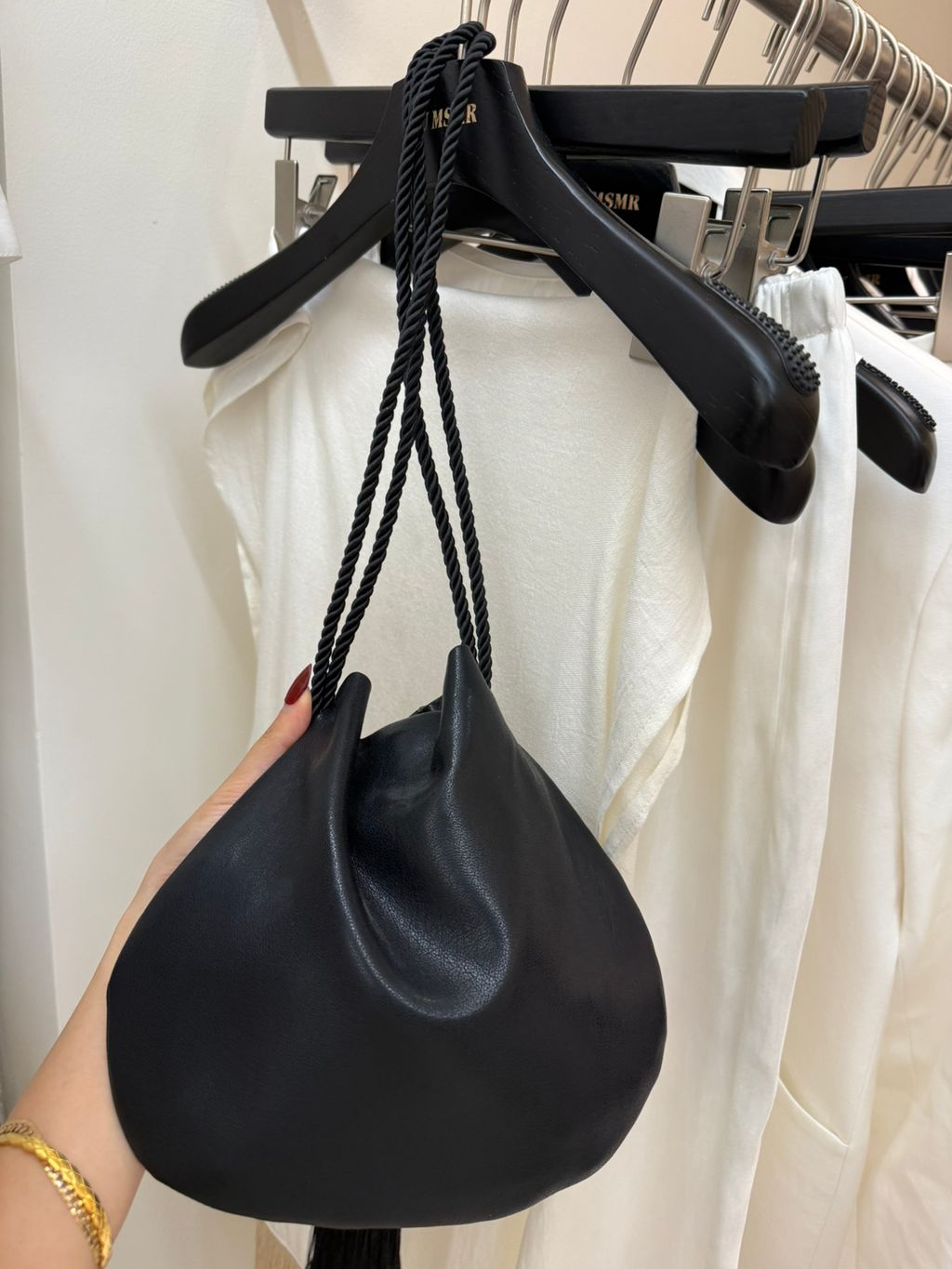 aff5fd9fd1874f4855e47b9fcd8855a7