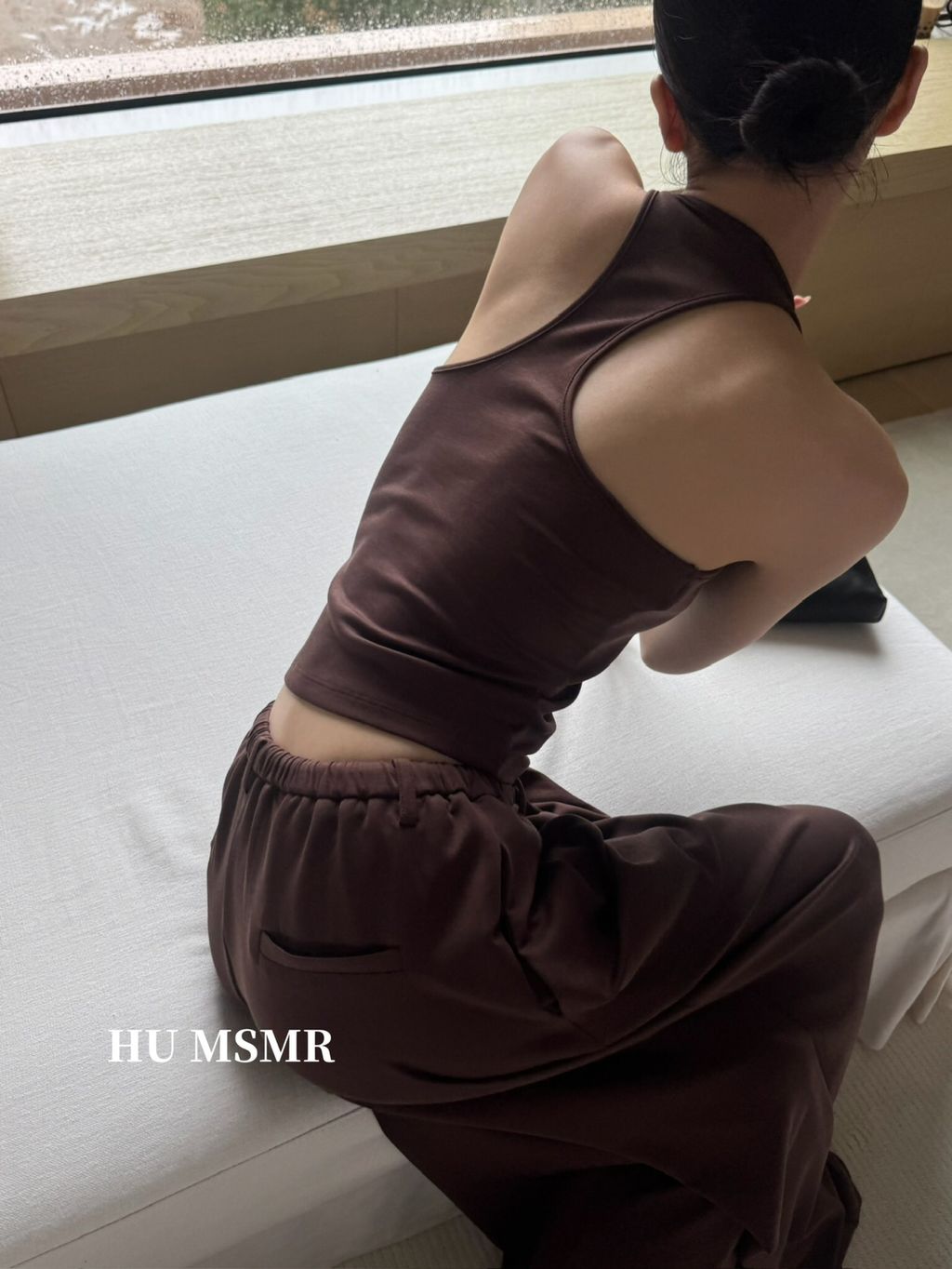 b82331b9de4f1a86c668327831054e57