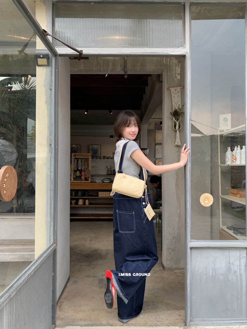 d03ef6bf3a932960f4211a3ad39d3a9e