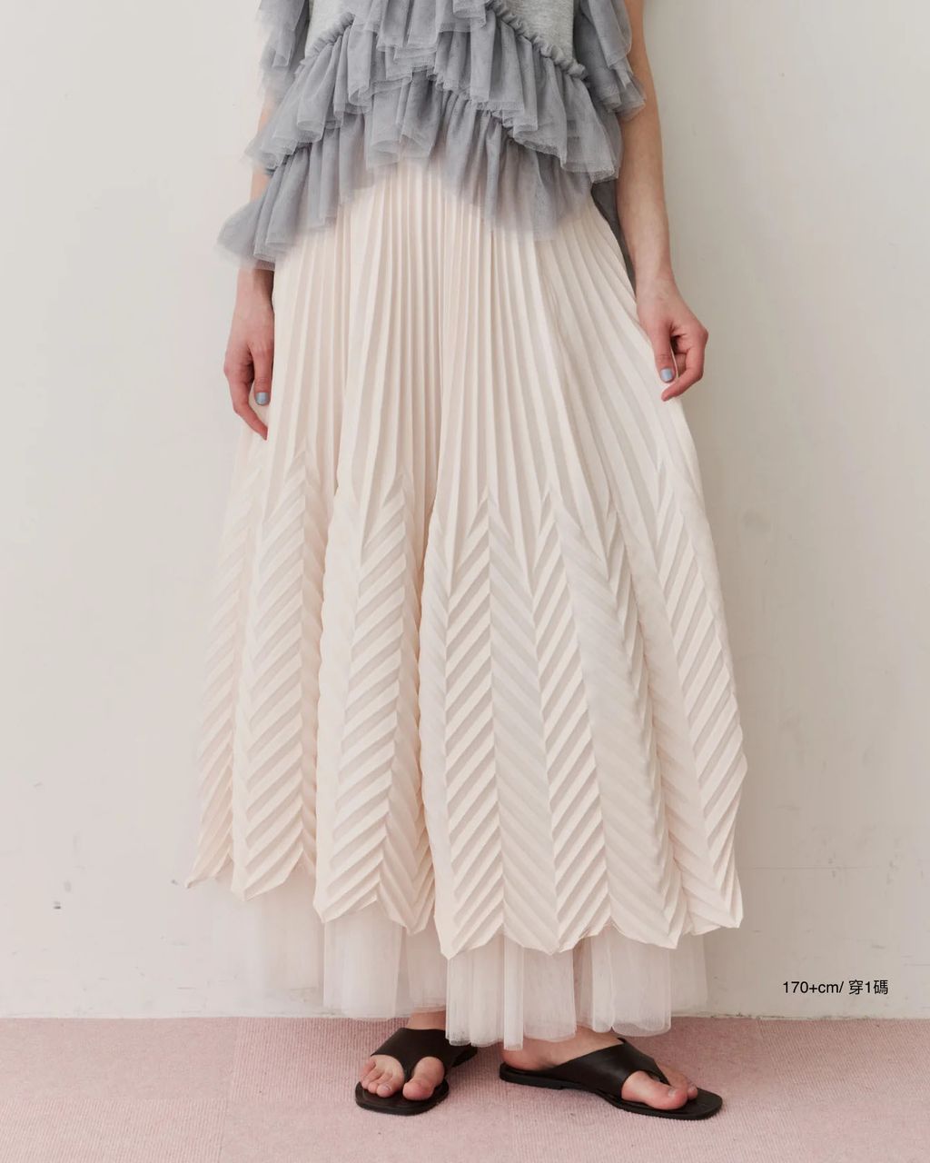 0114etude0793_1400x