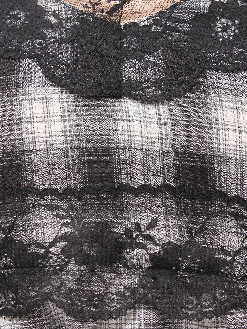 M082640300200_p_83