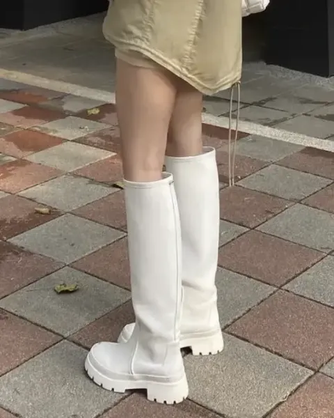 84152923