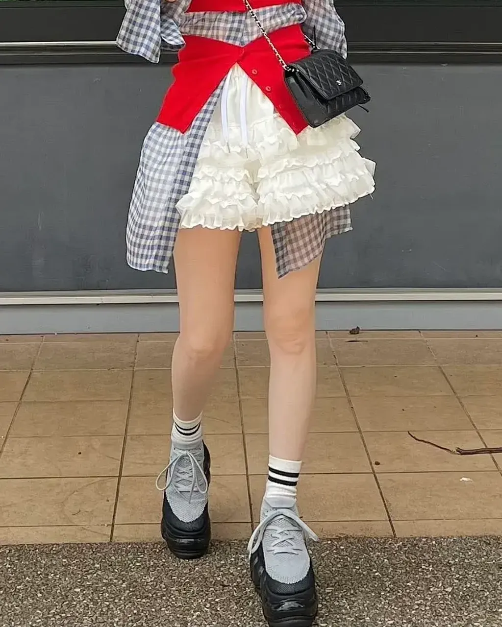 91812758