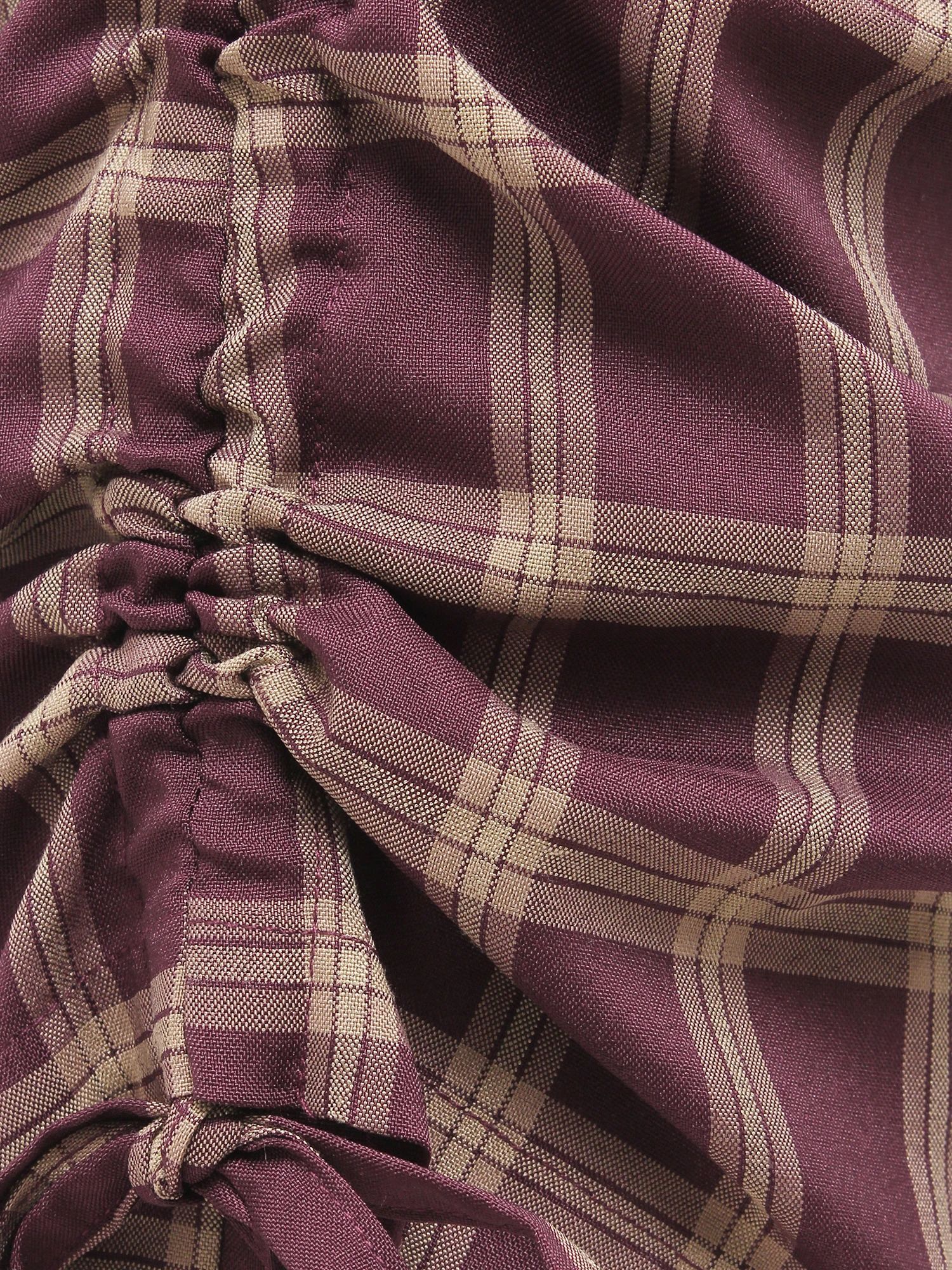 M082640800400_p_84