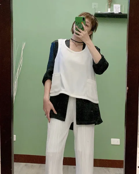 1296x