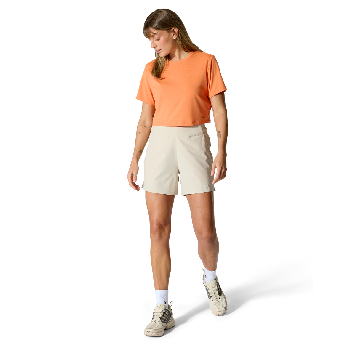 Womens_Harpur_Shorts_Pebble_QFW_33_PBE_Model_7494