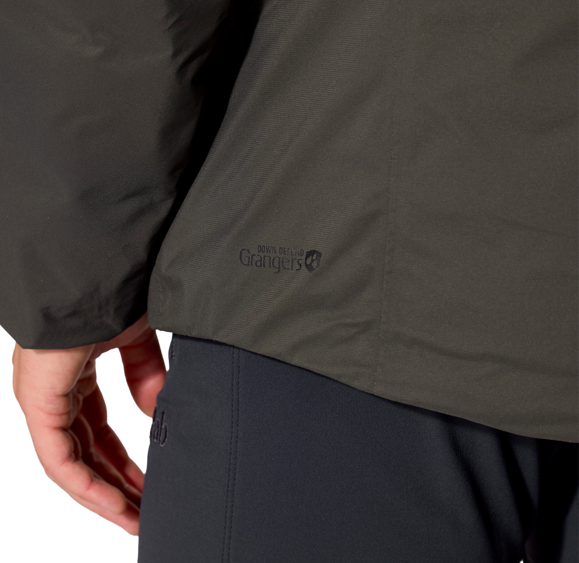 Microlight_Shield_Jacket_DarkArmy_QDC_07_DAY_model_30
