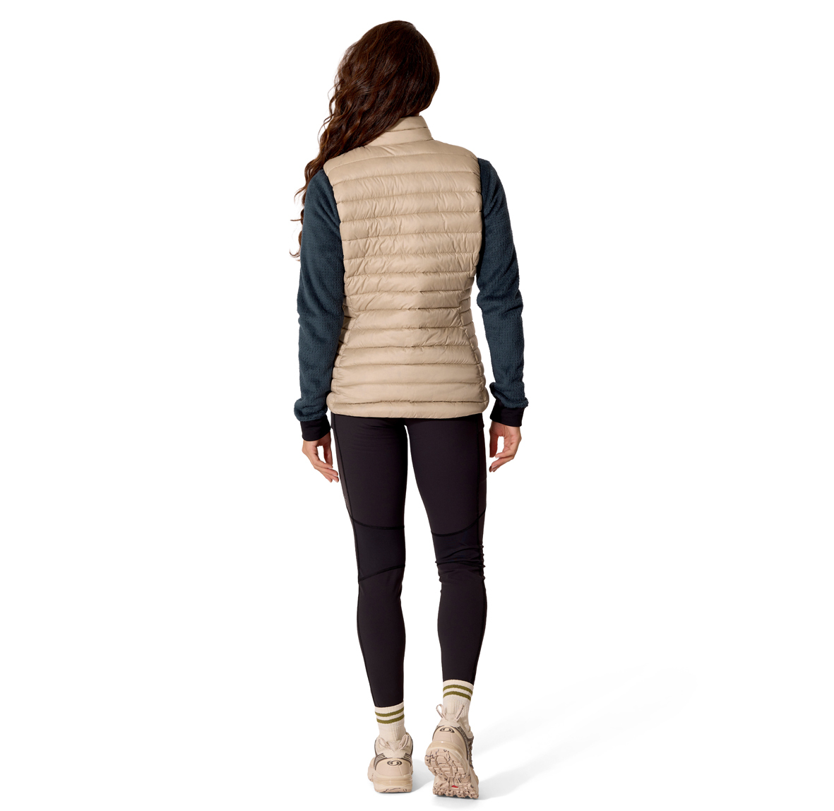 Womens_Microlight_Vest_DarkPebble_QDB_97_DKP_model_13