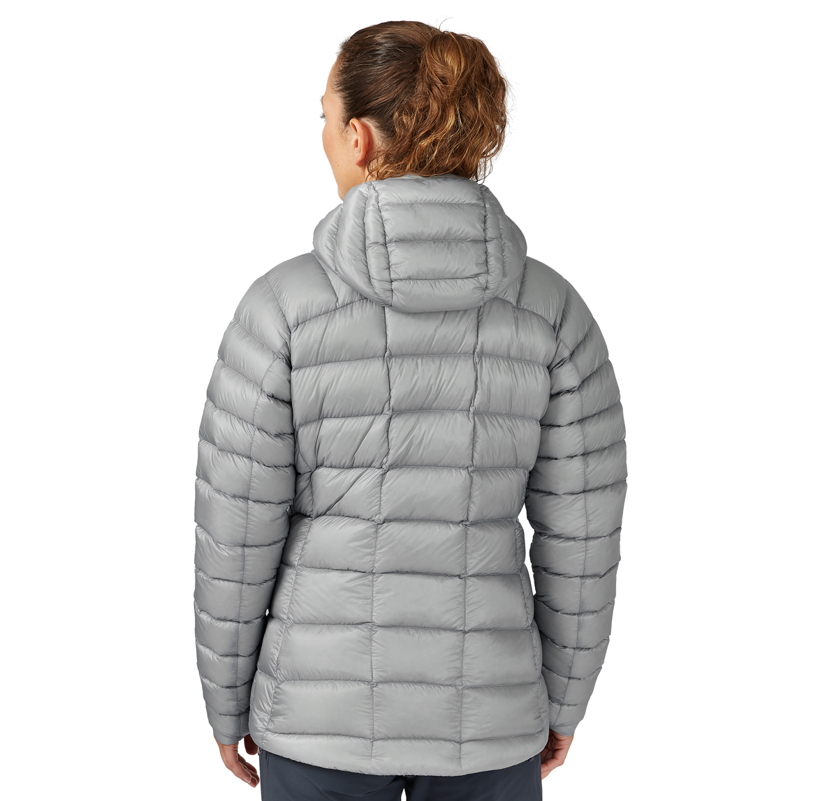 Womens_Mythic_G_Jacket_Cloud_QDB_63_CLO_Model_Back_01