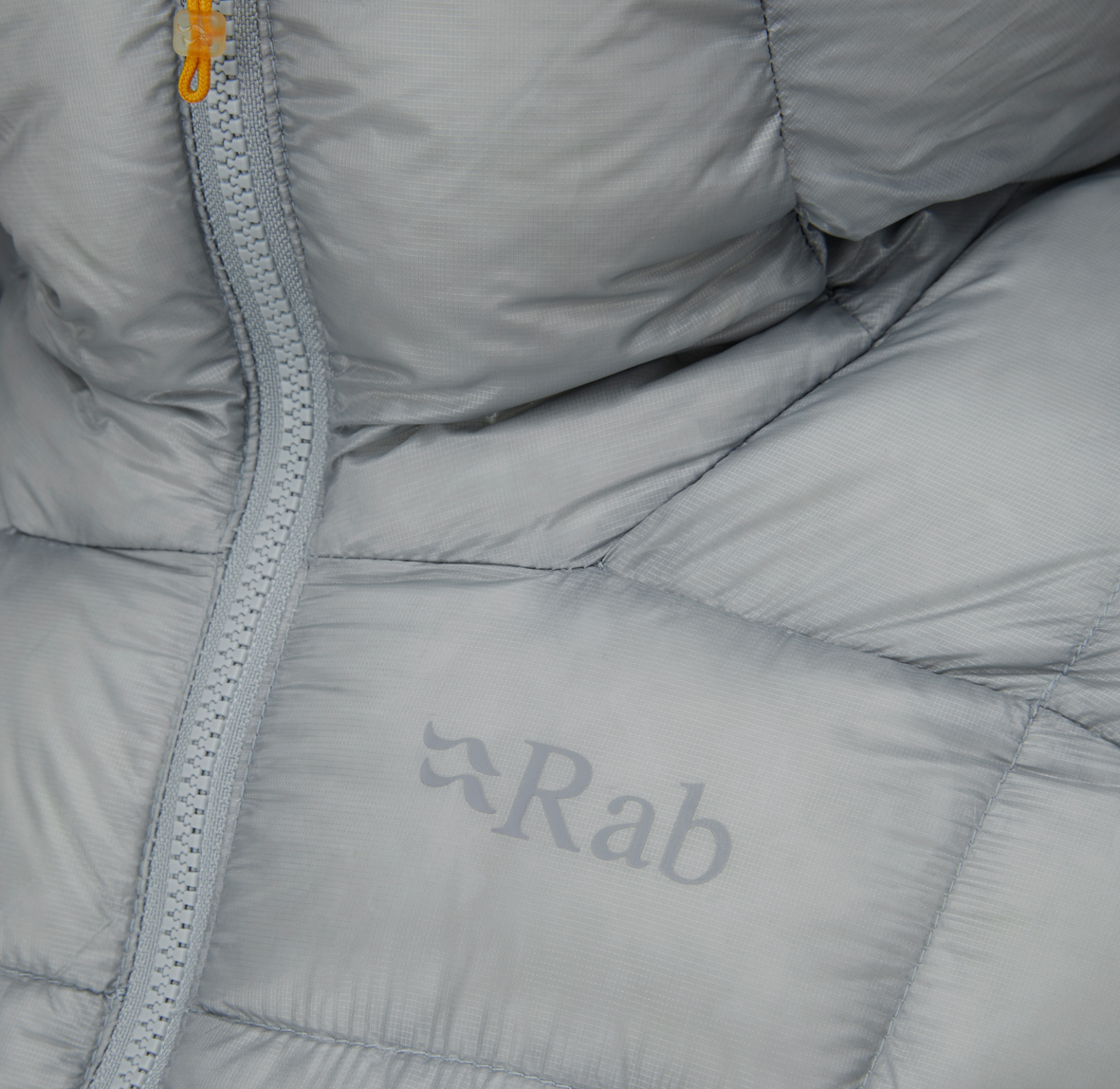 Womens_Mythic_G_Jacket_Cloud_QDB_63_CLO_Detail_01