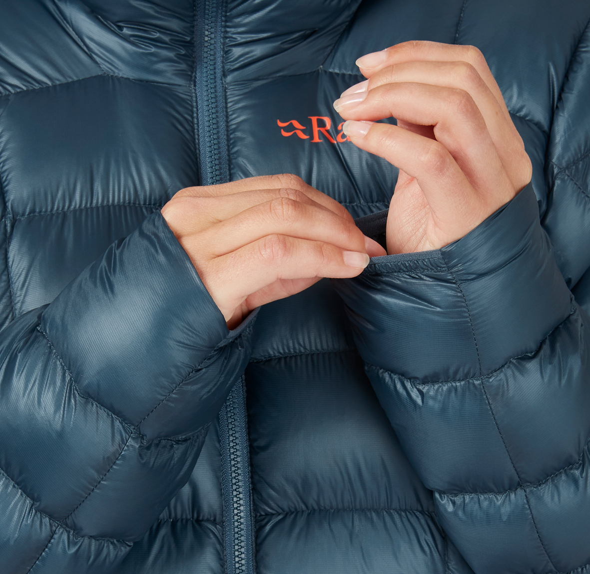 Womens_Mythic_G_Jacket_OrionBlue_QDB_63_ORB_Model_Detail_02